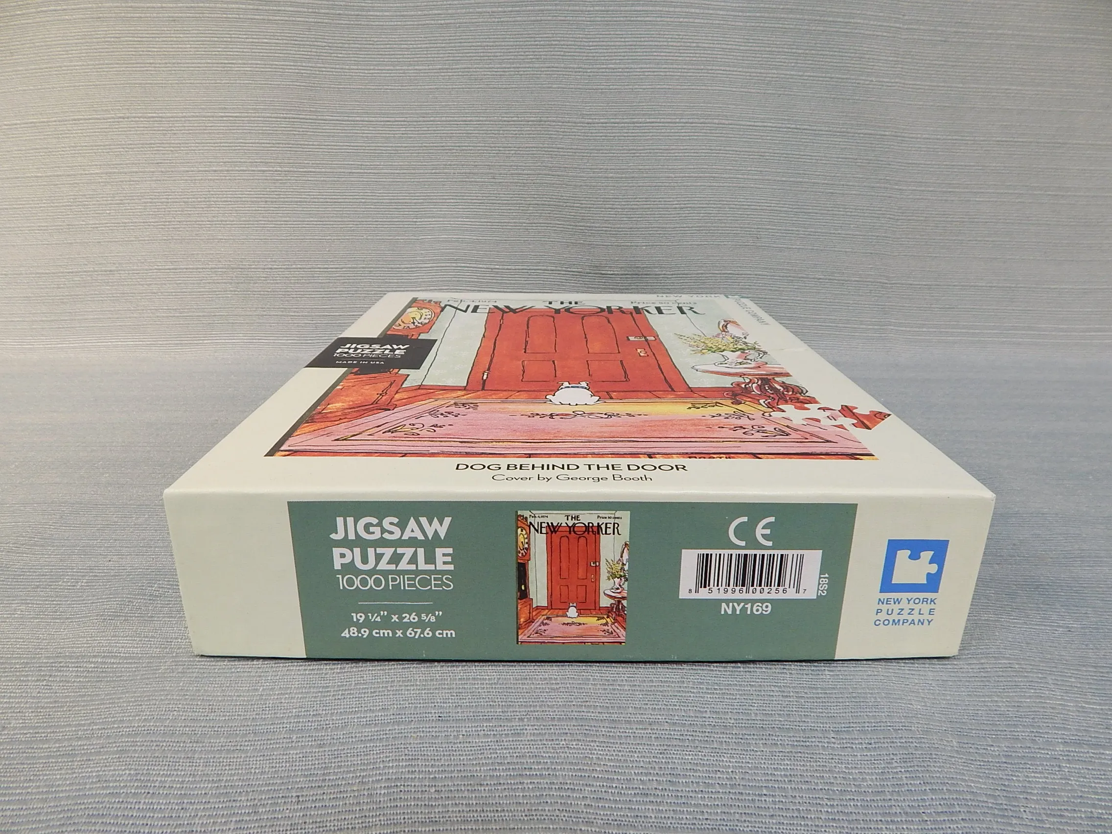 1000 Piece Dog Behind the Door Puzzle
