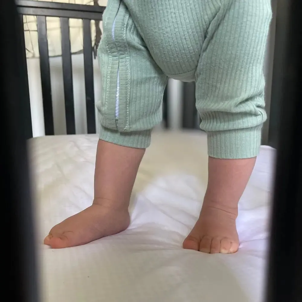 CleanBamboo® Signature Sateen Crib & Toddler Fitted Sheet