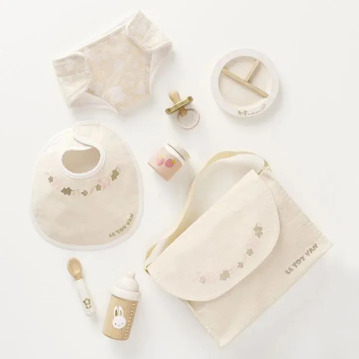 Le Toy Van Doll Nursing Set