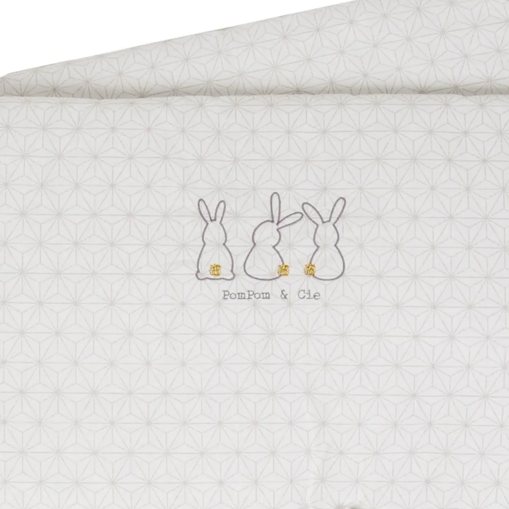 Little Crevette Bed Bumper Pompom
