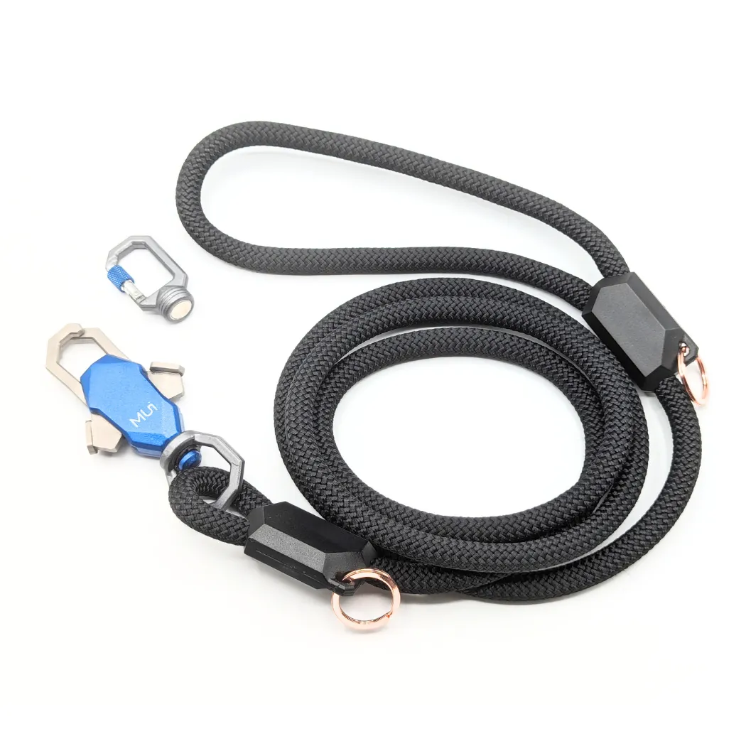 MUi Magnetic Rope Dog Leash